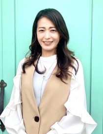 小島亜希子